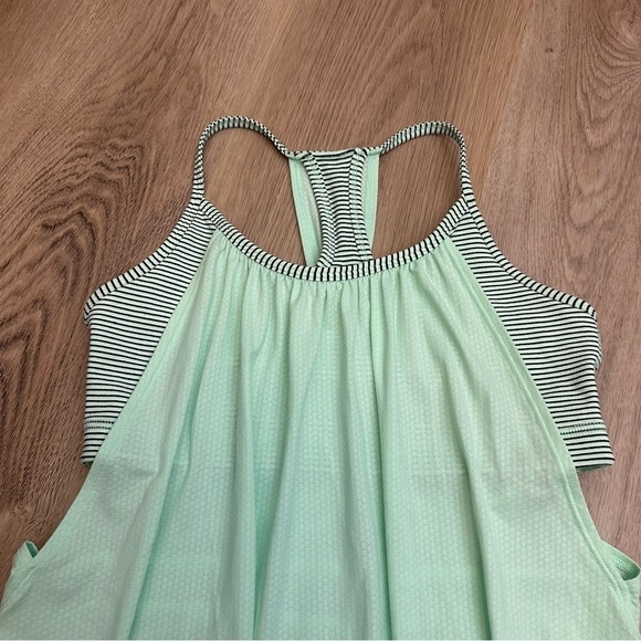Lululemon No Limits Tank Fresh Teal / Mini Hyper Stripe Fresh Teal - Picture 7 of 11